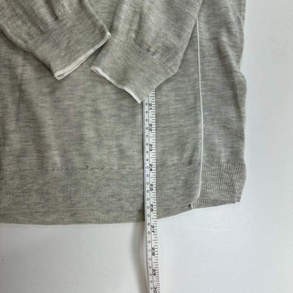J.Crew Beige Merino Wool V Neck Pullover Size Small